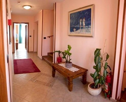 Hotel Makin Новиград Екстериор снимка