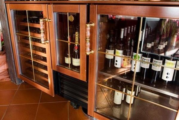Hotel Makin Новиград Екстериор снимка